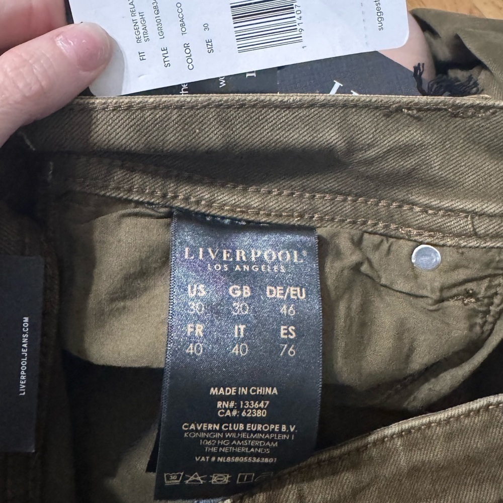 Liverpool Regent Relaxed Straight Colored Denim in Tobacco - Picture 6 of 7